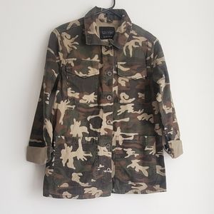 Sanctuary Camo jacket Small